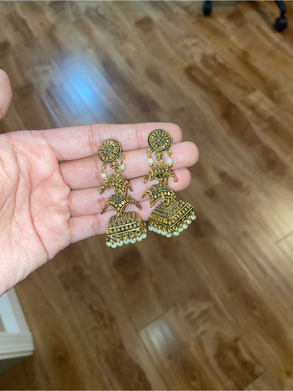 Indian Women’s Boho Vintage Gold Jhumka Dangle Drop Earrings Ethnic Jewelry